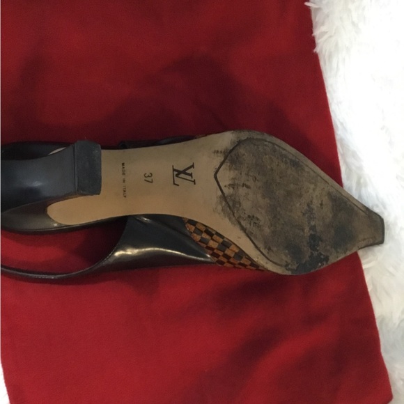 Louis Vuitton Black and Brown Checkered Heels - Picture 7 of 15